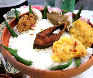 traditional bangladeshd food